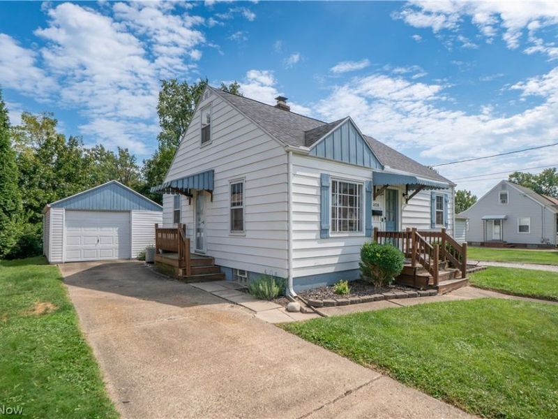 2826 Fletcher Avenue NE, Canton, OH 44705 Photo 27