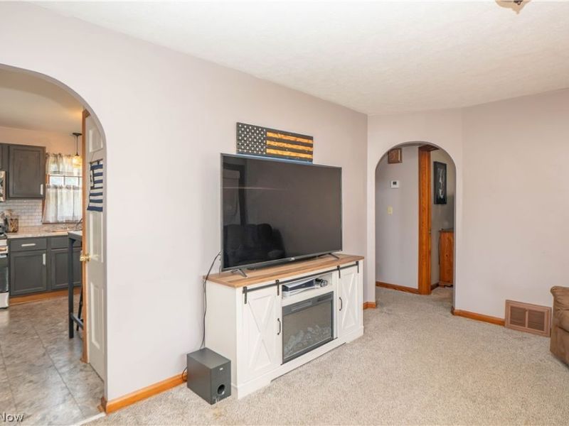 2826 Fletcher Avenue NE, Canton, OH 44705 Photo 7