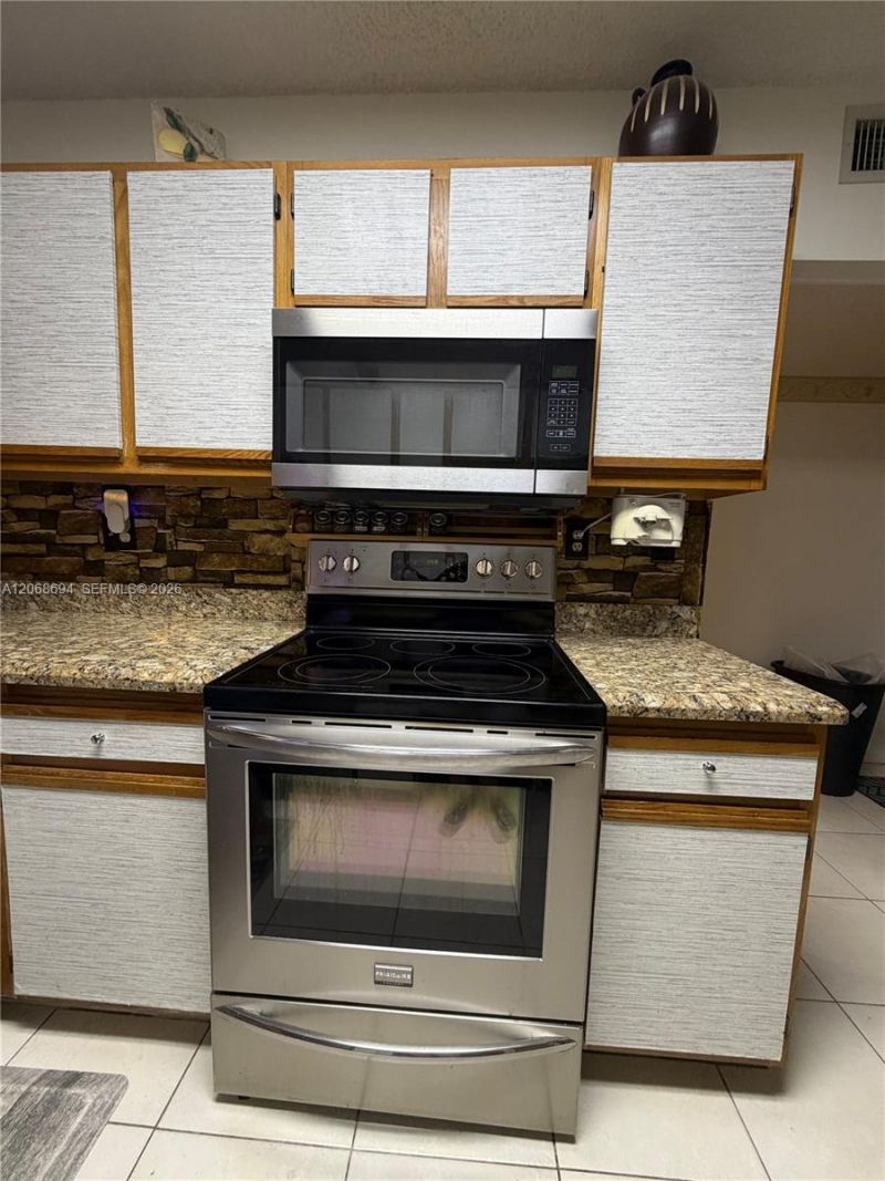 9830 W Mcnab Rd , Unit 208, Tamarac, FL 33321 Photo
