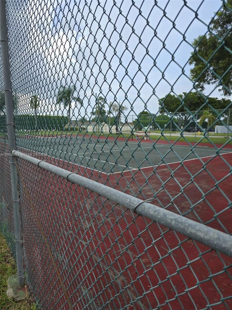 9830 W Mcnab Rd, Unit 208, Tamarac, FL 33321 Photo