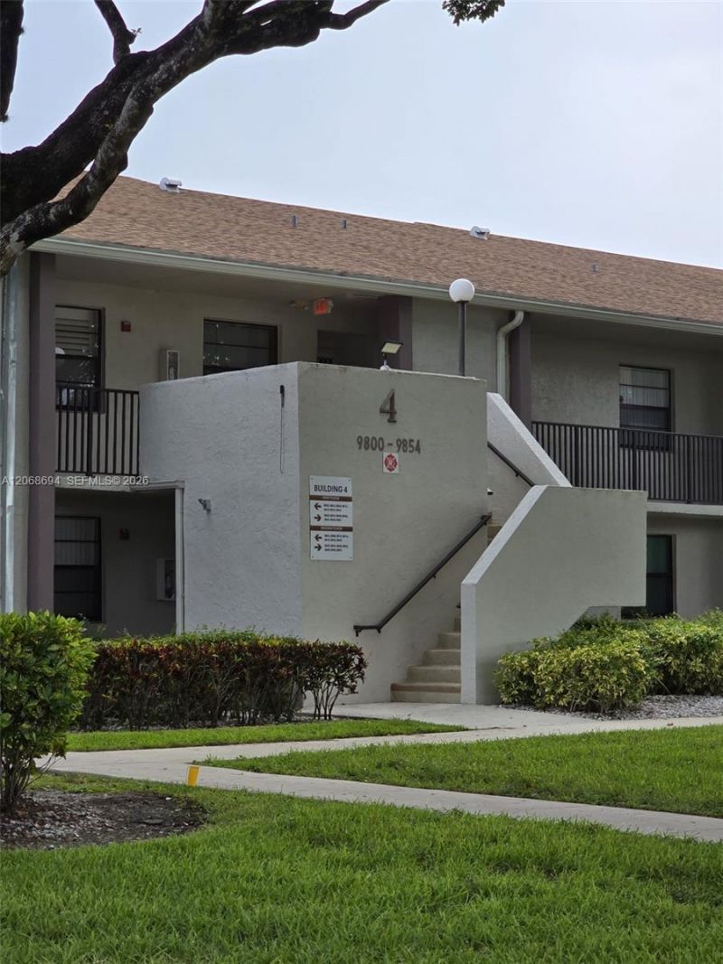 9830 W Mcnab Rd , Unit 208, Tamarac, FL 33321 Photo