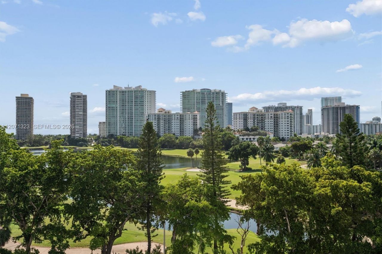 20355 NE 34th Ct , Unit 724, Aventura, FL 33180 Photo