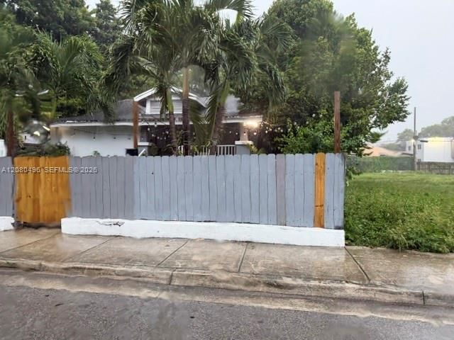 812 NW 29th Ter, Miami, FL 33127 Photo