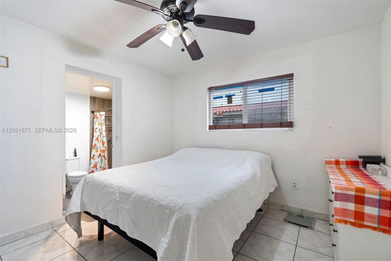 985 SE 2nd Pl , Hialeah, FL 33010 Photo