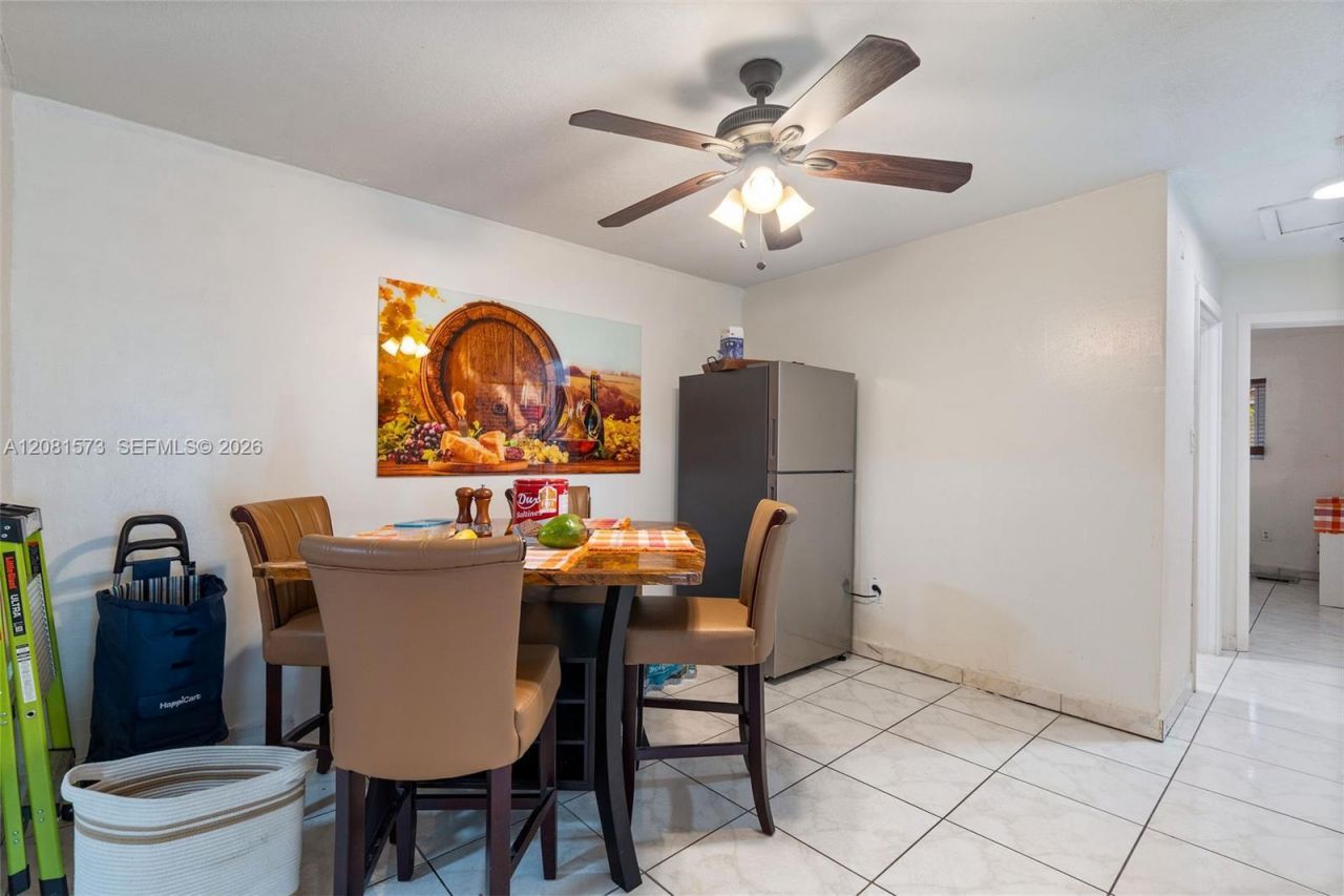 985 SE 2nd Pl , Hialeah, FL 33010 Photo