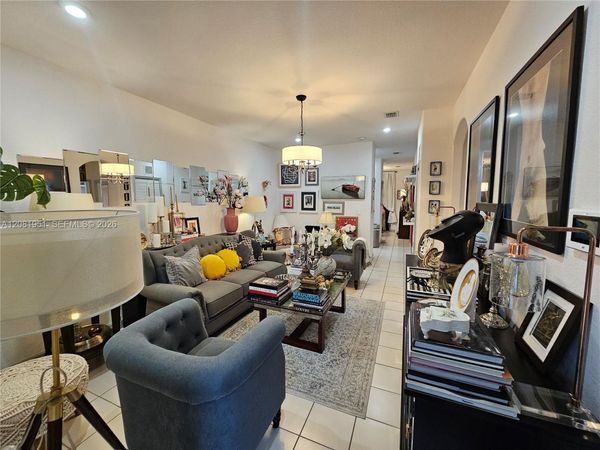 1661 SE 28th St , Unit 105, Homestead, FL 33035