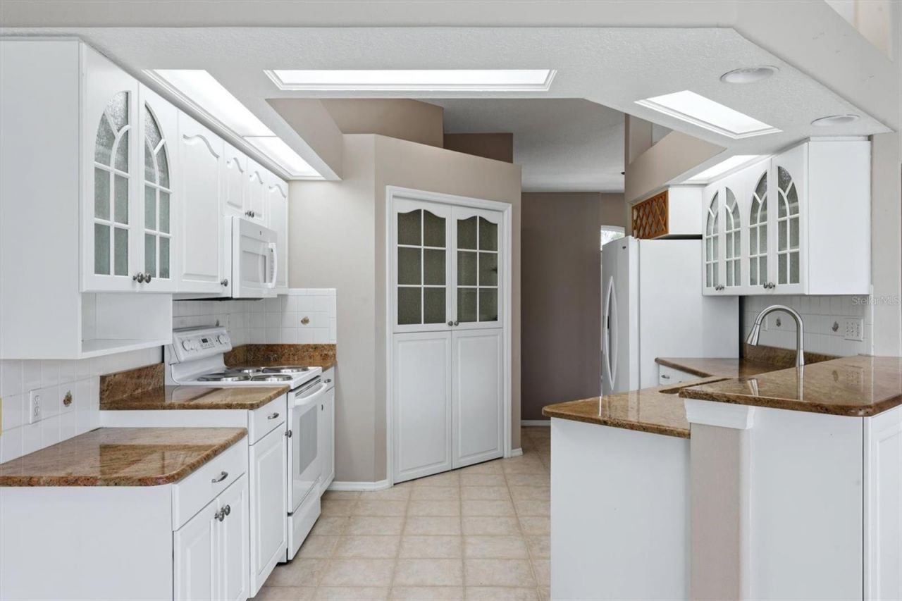 5210 Inverness Drive, Sarasota, FL 34243 Photo