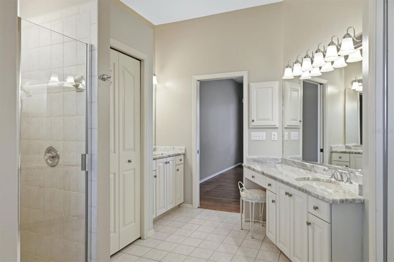5210 Inverness Drive, Sarasota, FL 34243 Photo