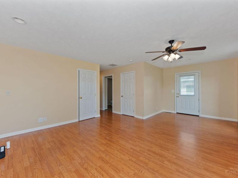 9377 Tri County Highway, Eagle Township, OH 45171 Photo 13