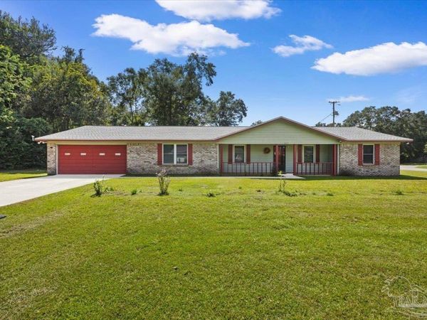 3379 Pigeon Forge Dr, Pace, FL 32571