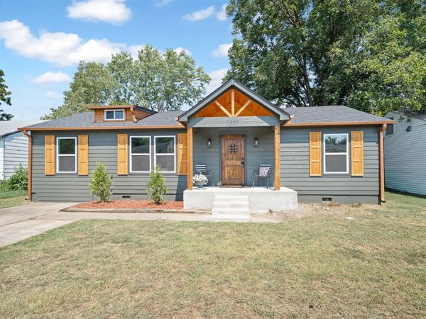 7853 E King Place , Tulsa, OK 74115