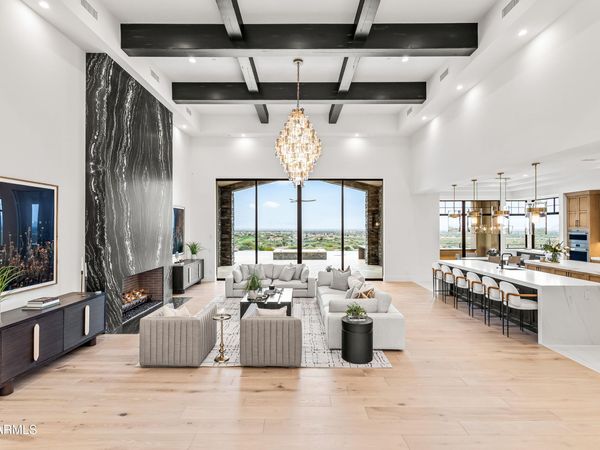 11520 E DREYFUS Avenue, Scottsdale, AZ 85259