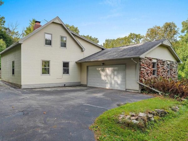 E2995 COUNTY RD A, Kewaunee, WI 54216