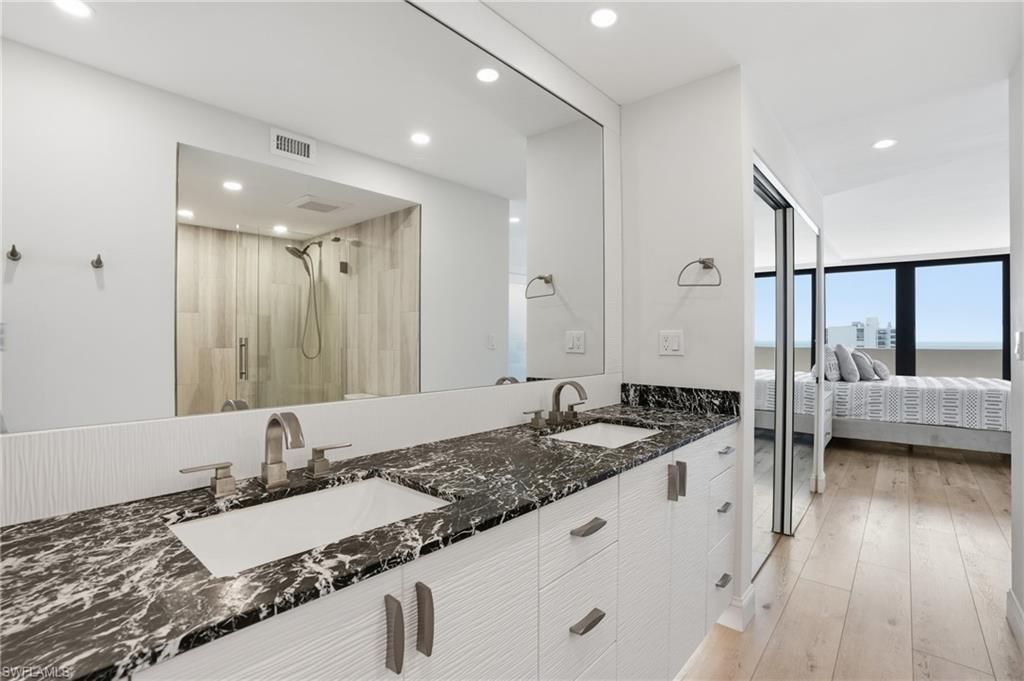 4001 Gulf Shore Blvd N, Unit 1407, Naples, FL 34103 Photo