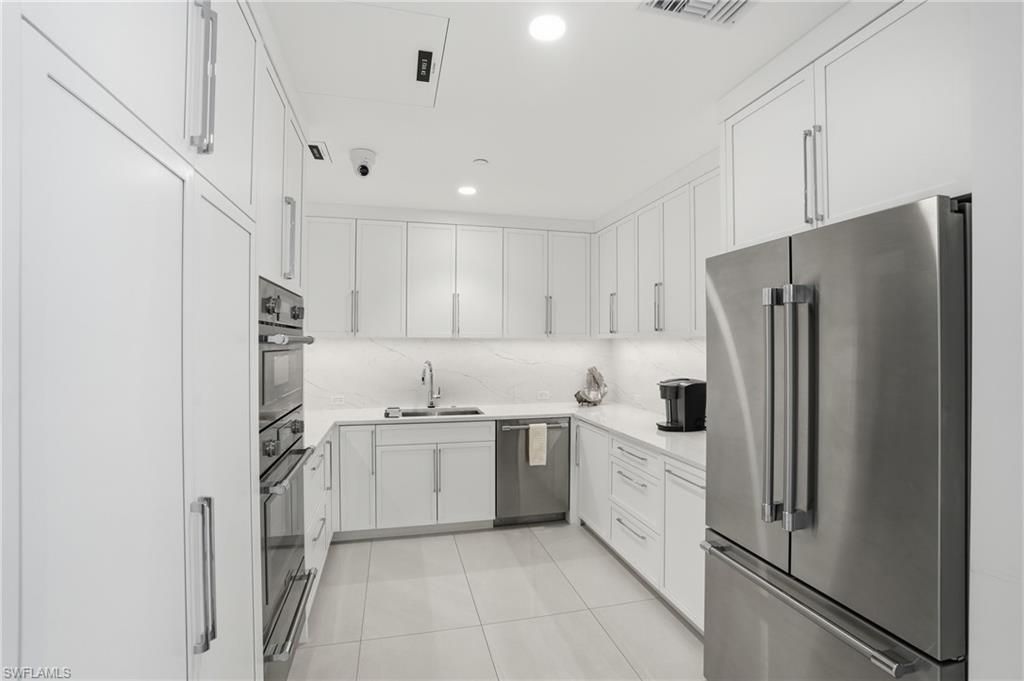 4001 Gulf Shore Blvd N, Unit 1407, Naples, FL 34103 Photo