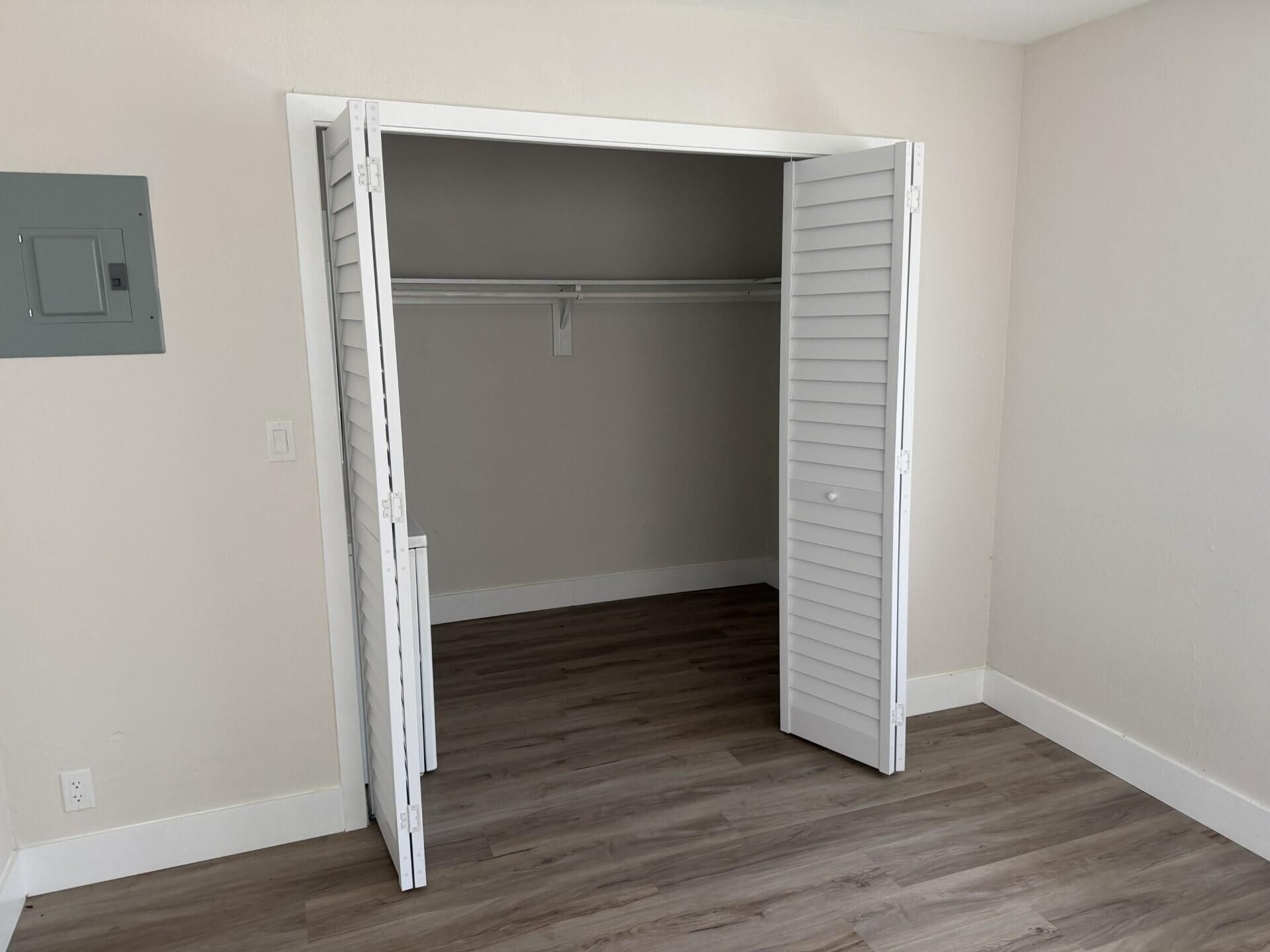 2723 Griffin Road, Unit 1-3, Fort Lauderdale, FL 33312 Photo
