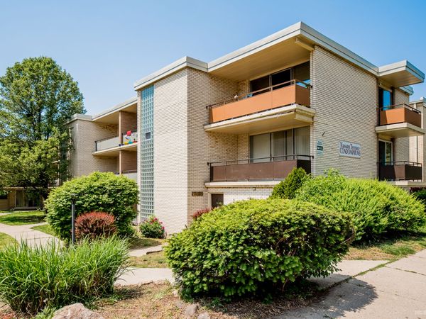 12550 Fairview Avenue , Unit 2-2M, Blue Island, IL 60406