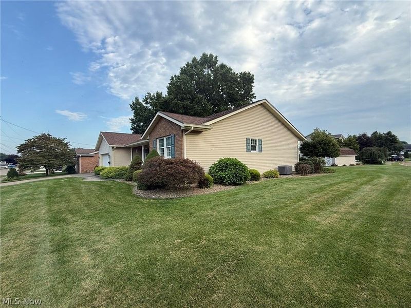 490 Ellen Avenue SW, New Philadelphia, OH 44663 Photo 41
