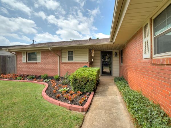 7608 NW 25th Street, Bethany, OK 73008