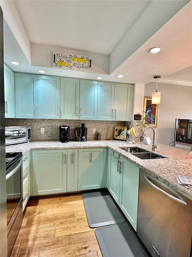 13800 SW 5th Ct, Unit 311M, Pembroke Pines, FL 33027 Photo