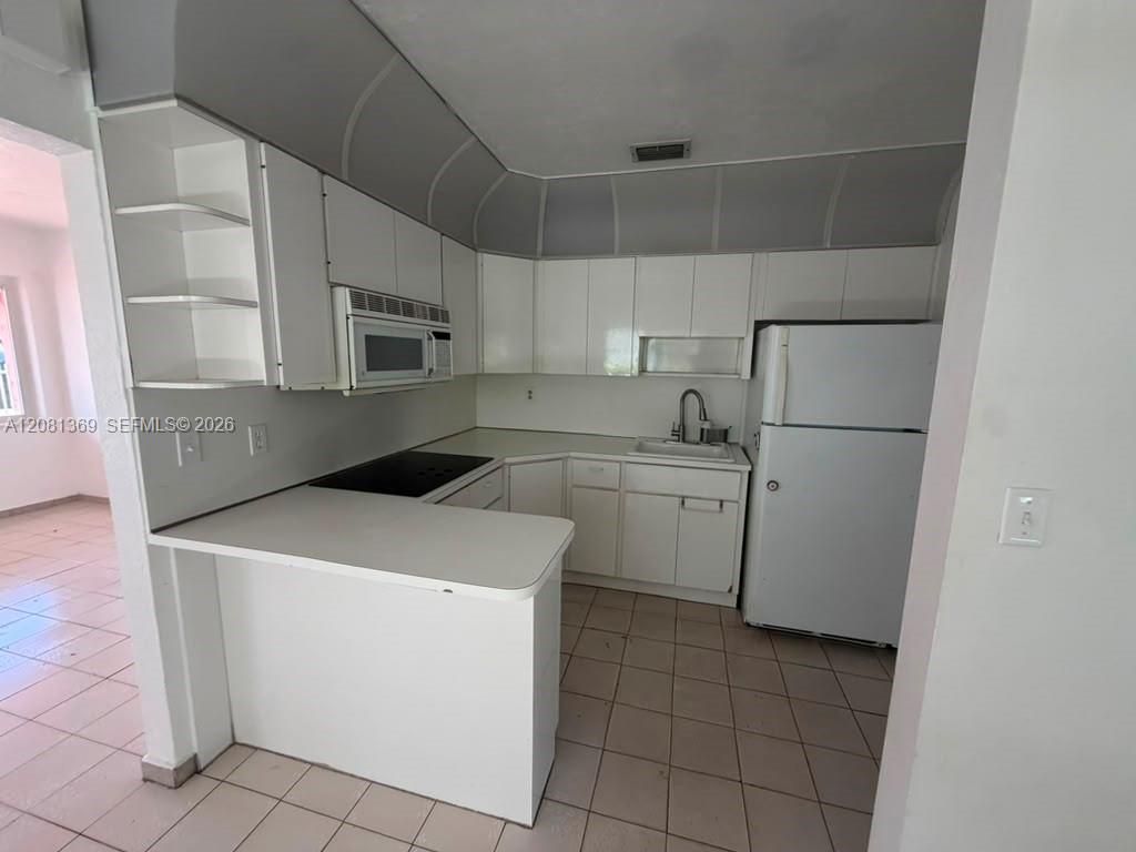 3500 NW 16th Ter , Miami, FL 33125 Photo