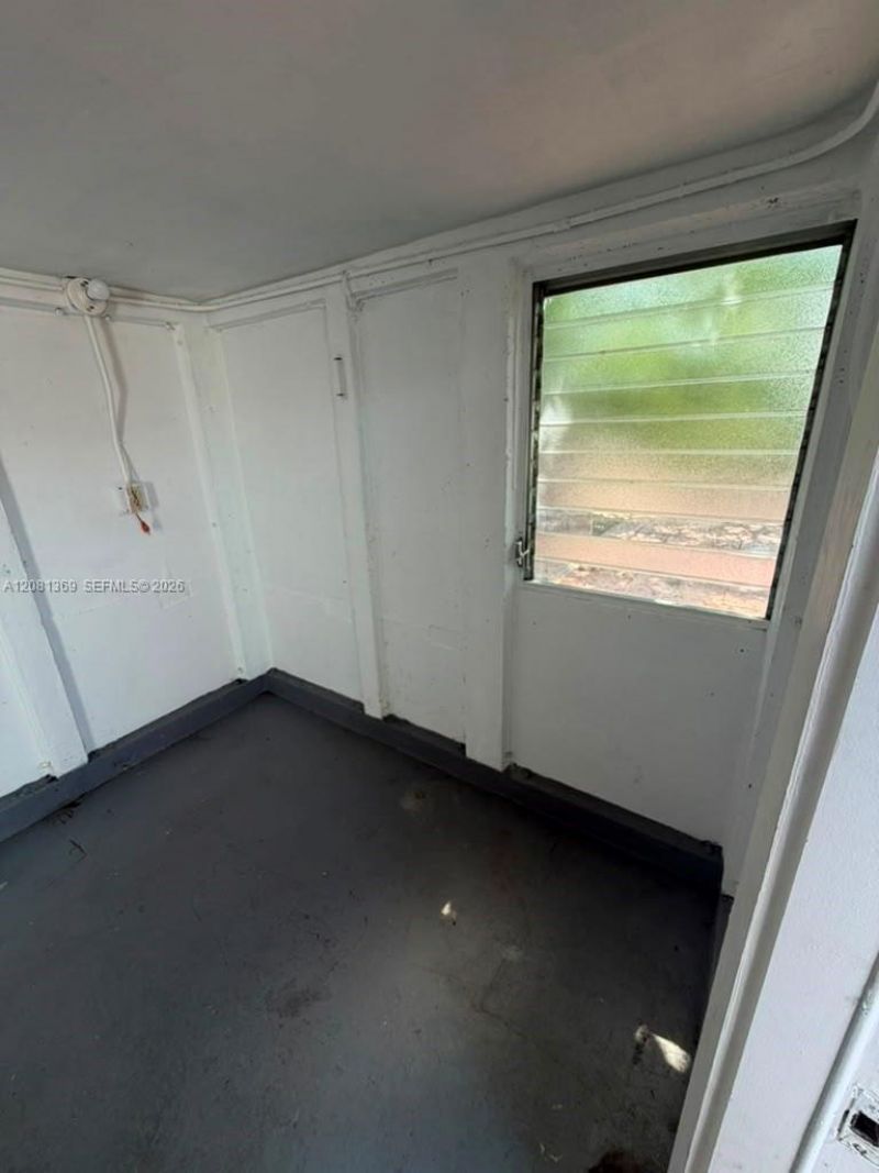 3500 NW 16th Ter , Miami, FL 33125 Photo
