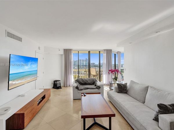 1000 E Island Blvd, Unit 1403, Aventura, FL 33160