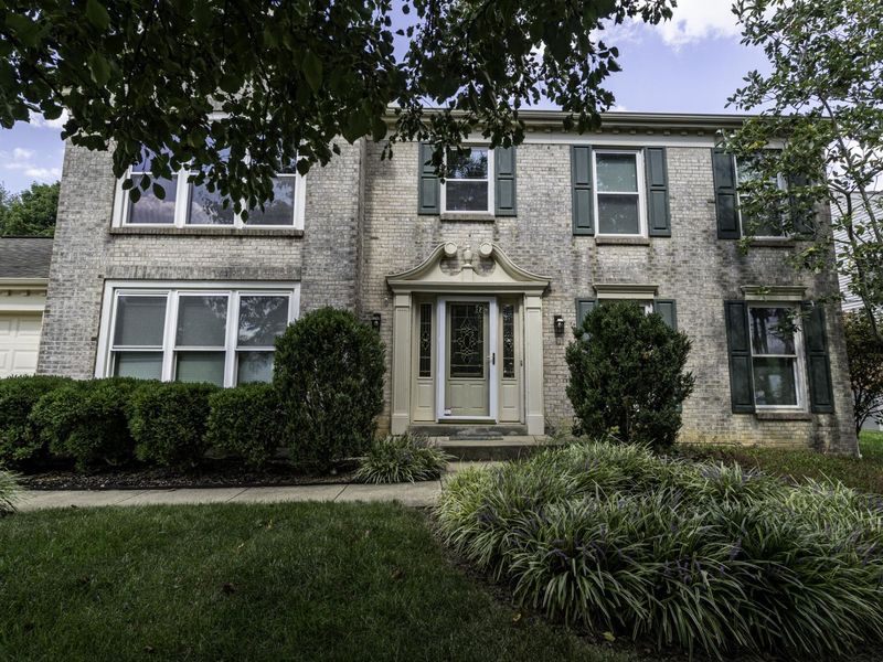 8442 Woodcreek Drive, Florence, KY 41042 Photo 2