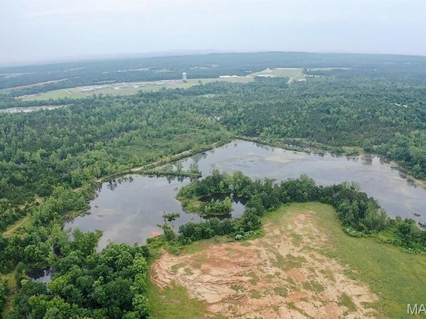 260 State Hwy E , Potosi, MO 63664