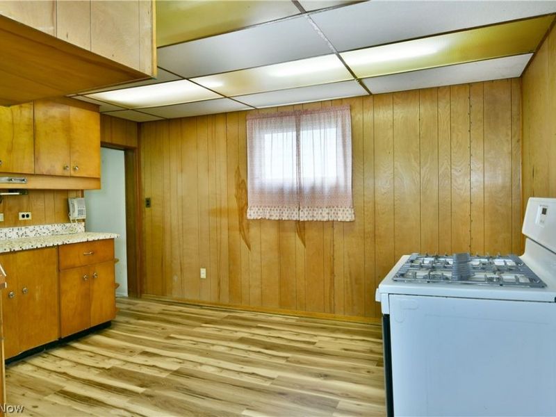 794 N Stateline Road, Masury, OH 44438 Photo 14