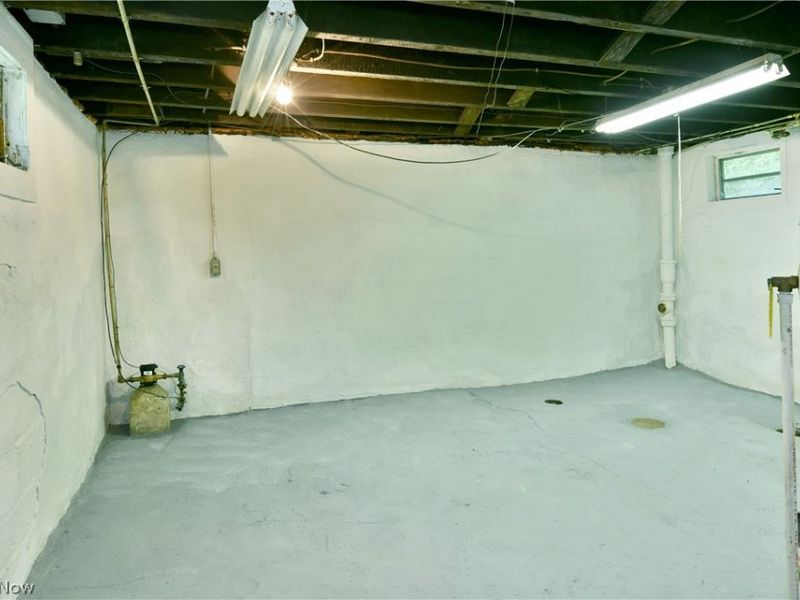 794 N Stateline Road, Masury, OH 44438 Photo 30