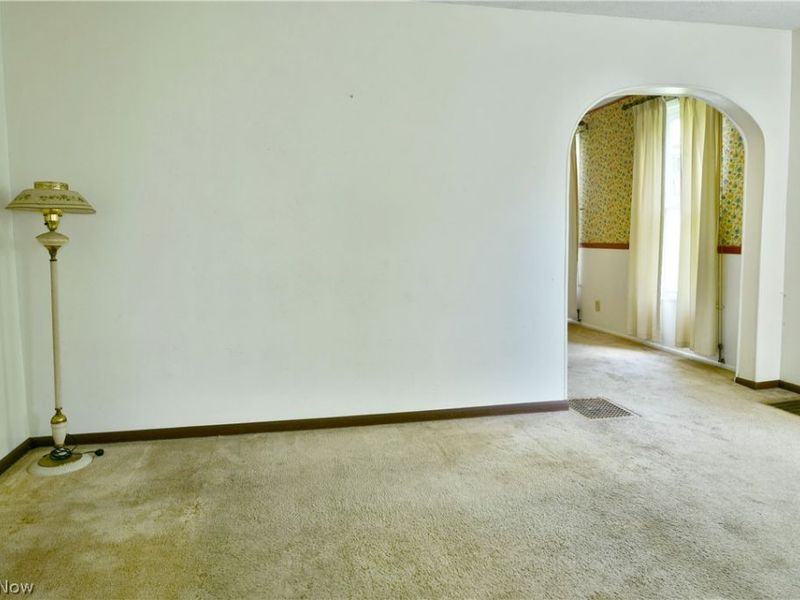 794 N Stateline Road, Masury, OH 44438 Photo 5