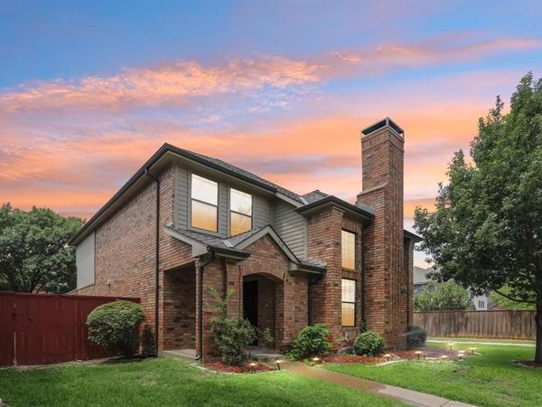 719 Woodlake Drive, Coppell, TX 75019