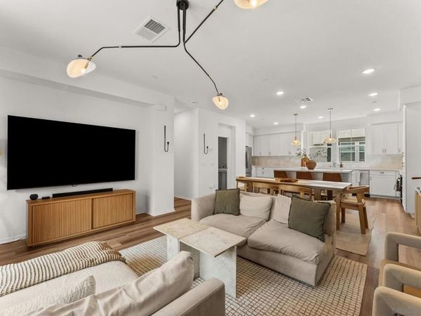 427 Omega Gln, Escondido, CA 92025