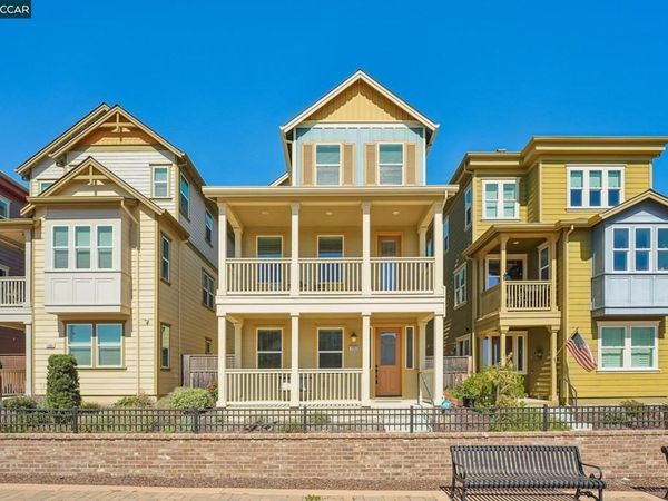 1902 Shasta Ln, Hercules, CA 94547