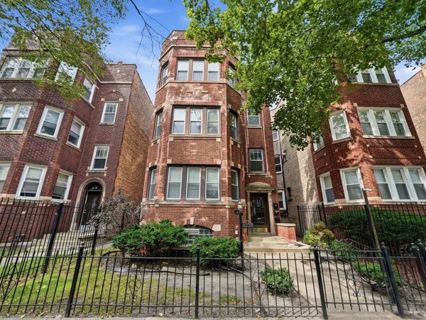 8038 S Maryland Avenue , Chicago, IL 60619
