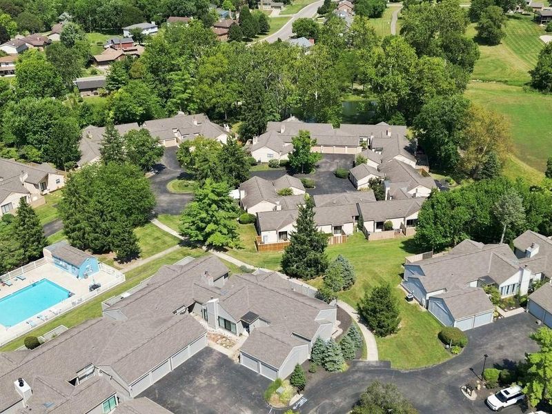 8131 Timbertree Way, West Chester, OH 45069 Photo 5