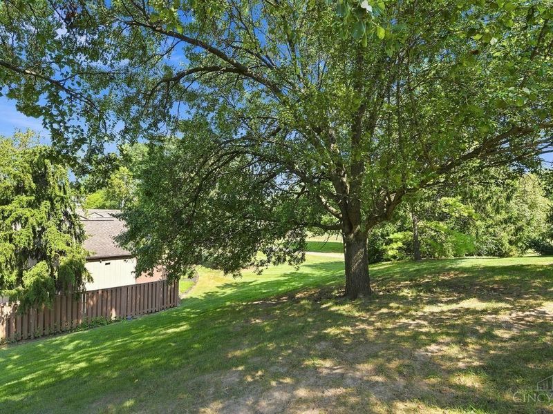 8131 Timbertree Way, West Chester, OH 45069 Photo 52