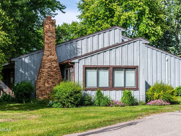 625 HIGH PLAINS Court , Grand Forks, ND 58201