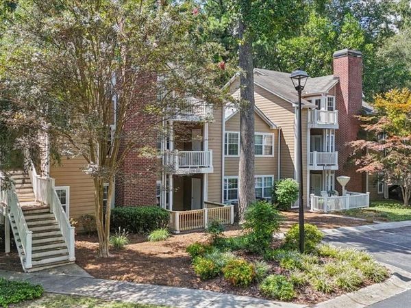 2210 River Heights Court SE, Marietta, GA 30067