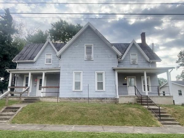 43 Second St, Shelby, OH 44875