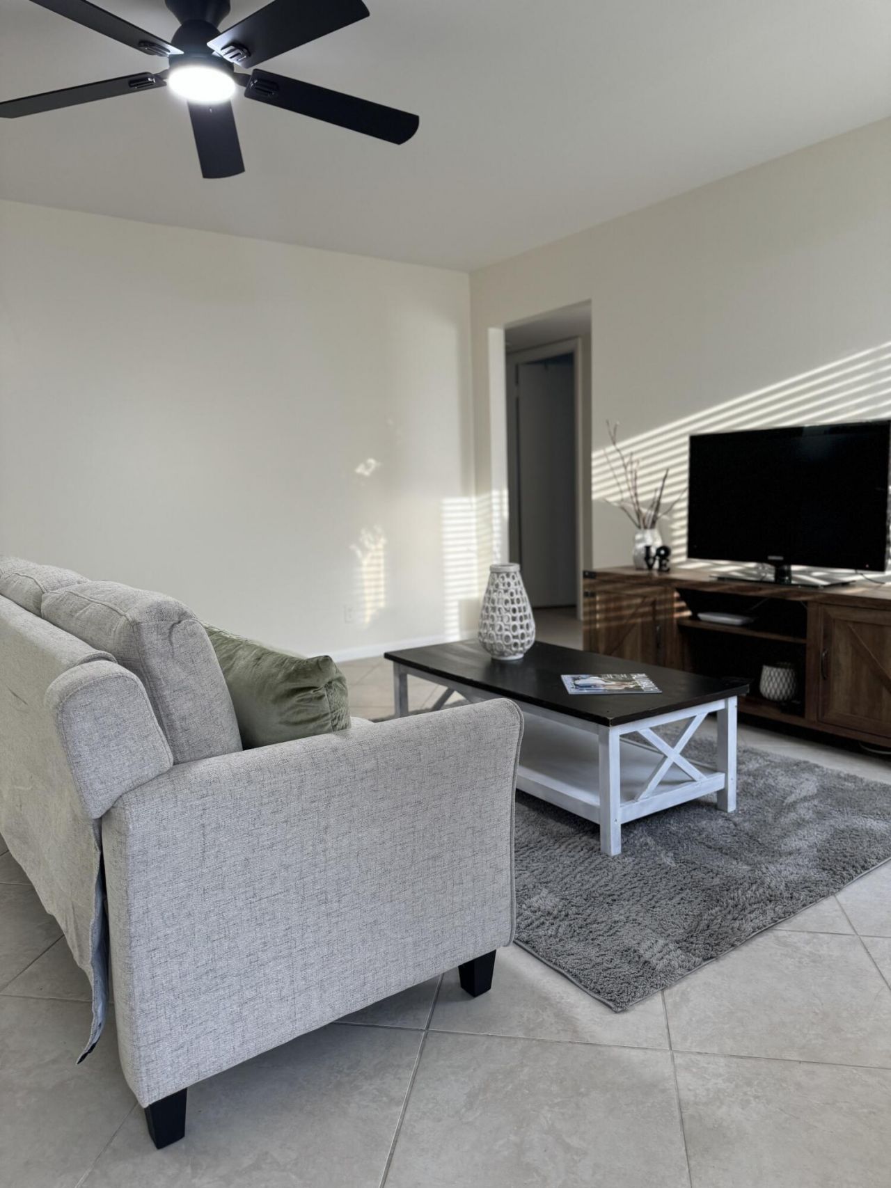 3624 La Aires Court, Unit D-1, Greenacres, FL 33463 Photo