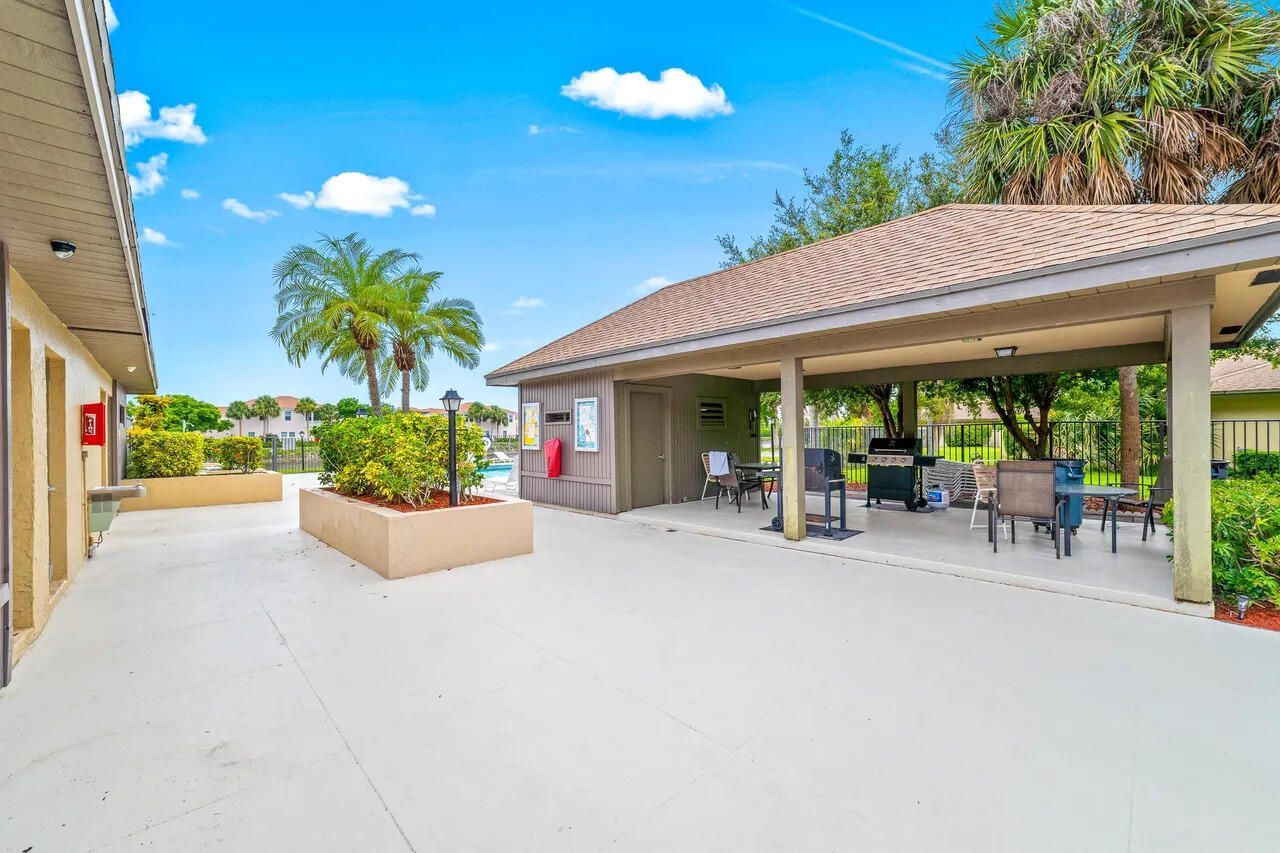 3132 SW 20th Terrace, Unit 12B, Delray Beach, FL 33445 Photo
