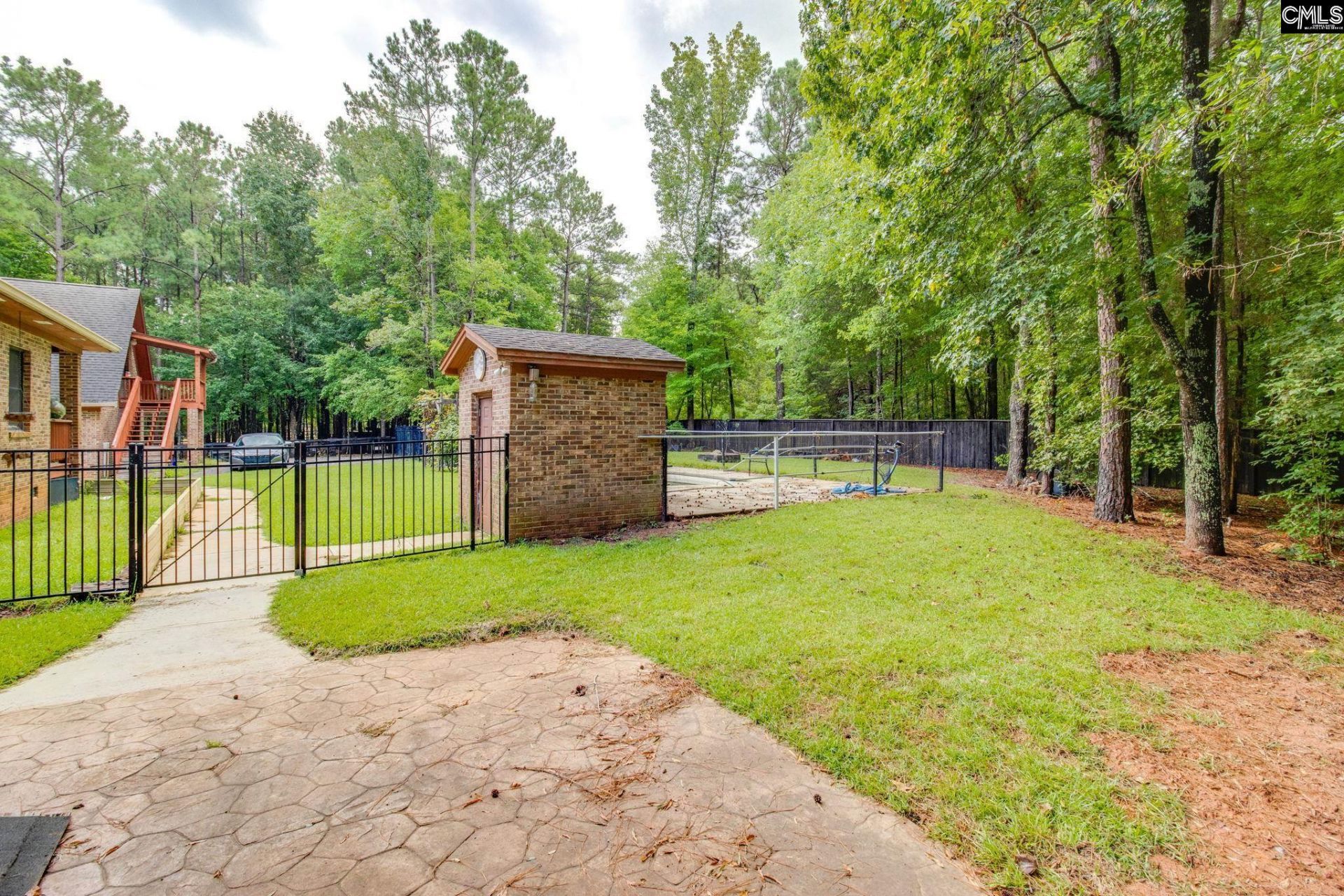 105 Bear Creek Court Photo 33
