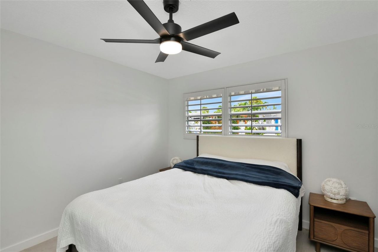 729 Saint Judes Drive S, Unit 2, Longboat Key, FL 34228 Photo