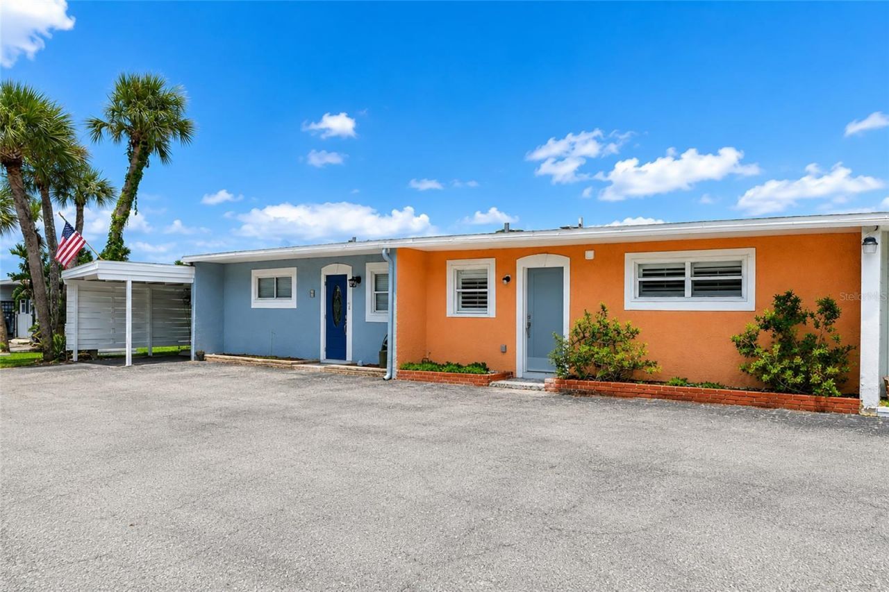 729 Saint Judes Drive S, Unit 2, Longboat Key, FL 34228 Photo