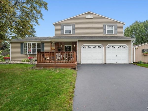 8043 Bamm Hollow Road, Clay, NY 13041