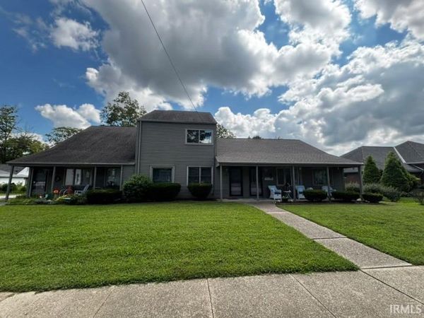 816 Main Street, New Harmony, IN 47631