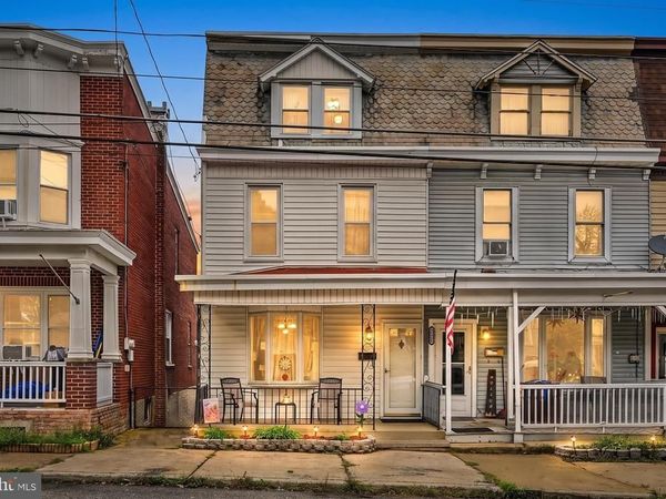 1706 W NORWEGIAN STREET , POTTSVILLE, PA 17901