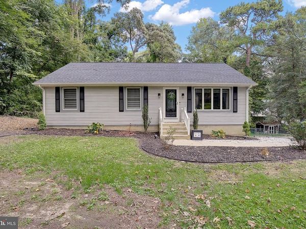 5822 LONG BEACH DRIVE, ST LEONARD, MD 20685